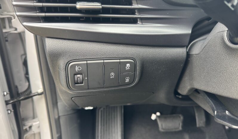 
								Hyundai I20 1.0cc T-GDI 90cv DCT Connectline full									