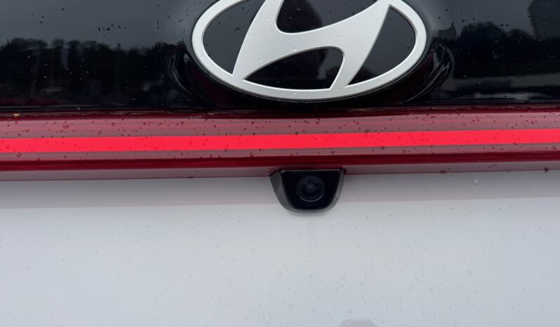 
								Hyundai I20 1.0cc T-GDI 90cv DCT Connectline full									