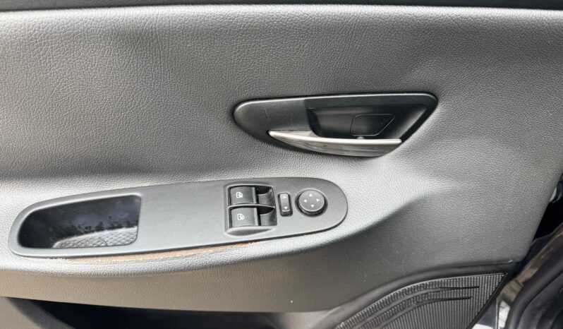 
								Lancia Ypsilon 1.2cc 69cv S&S GOLD + Block Shaft full									