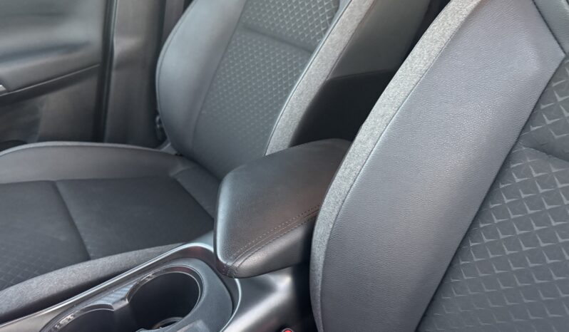 
								NISSAN JUKE 1.0cc DIG-T 114cv N-CONNECTA full									